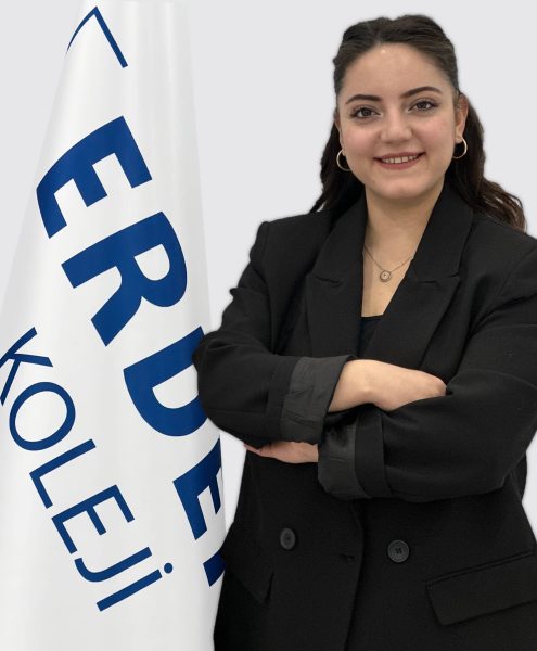 melis-hoca-1-495x600