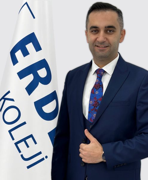 okkes-hoca-1-495x600